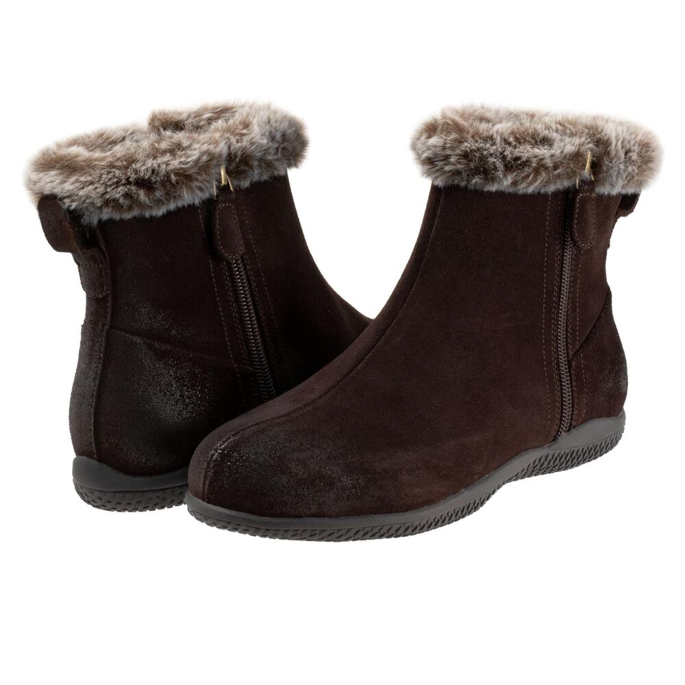 SOFTWALK WOMEN'S HELENA DARK BROWN SUEDE 11 XX-WIDE